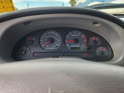 Used 2004 Ford Mustang GT image 18