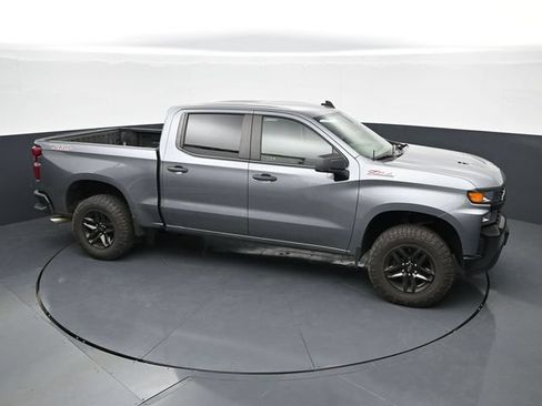 Used 2021 Chevrolet Silverado 1500 Custom Trail Boss w/ LPO, Dark Essentials Package AWD/4WD image 31