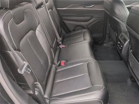 Used 2023 Jeep Grand Cherokee Limited w/ Trailer Tow Prep Group (B) image 20