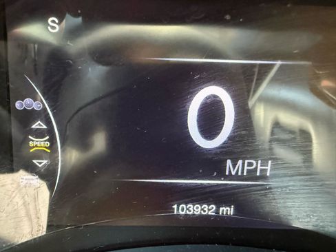 Used 2018 Jeep Grand Cherokee Limited image 15