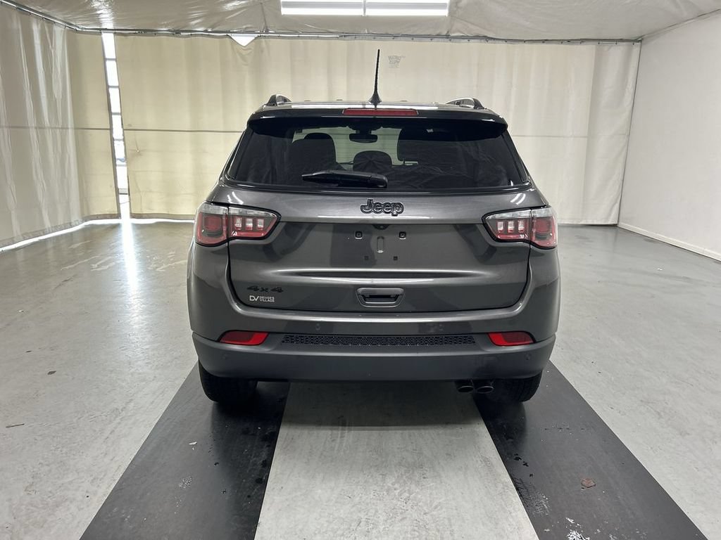 Used 2019 Jeep Compass Latitude AWD/4WD image 20