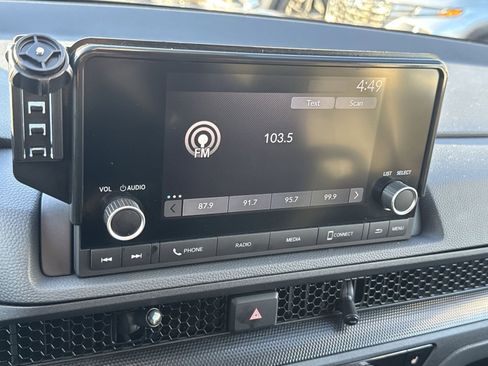 Used 2023 Honda CR-V EX image 18