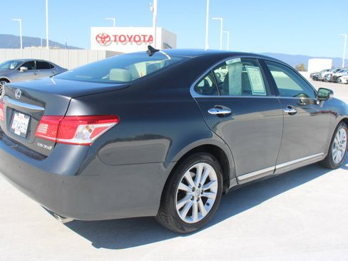 Used 2011 Lexus ES 350 FWD image 3