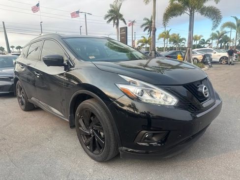 Used 2017 Nissan Murano Platinum w/ Platinum Technology Package FWD image 3