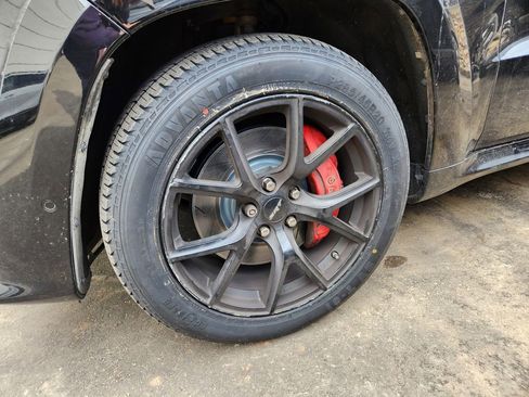 Used 2020 Jeep Grand Cherokee SRT w/ Trailer Tow Group IV image 24