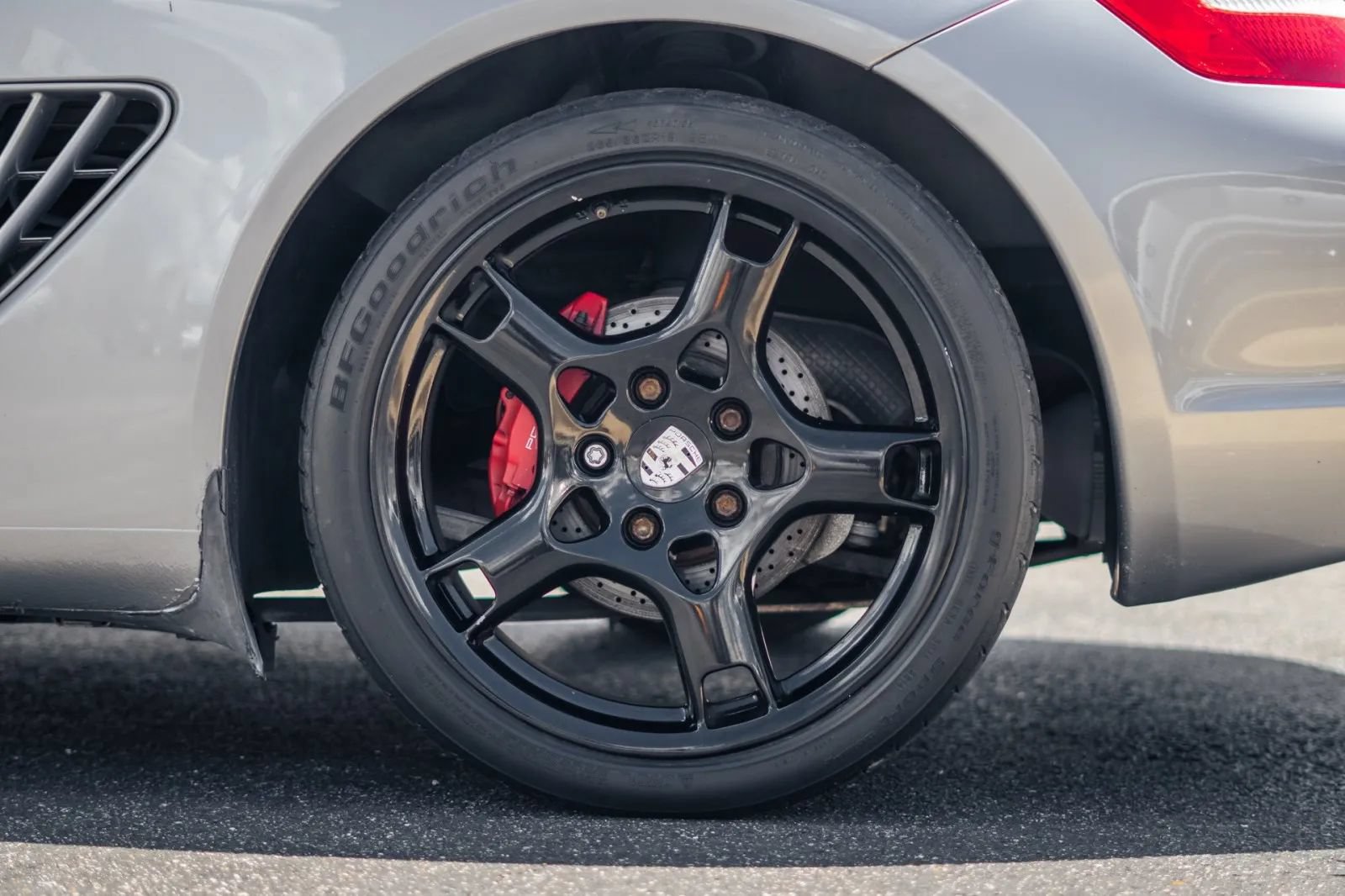 Used 2006 Porsche Cayman S RWD image 17