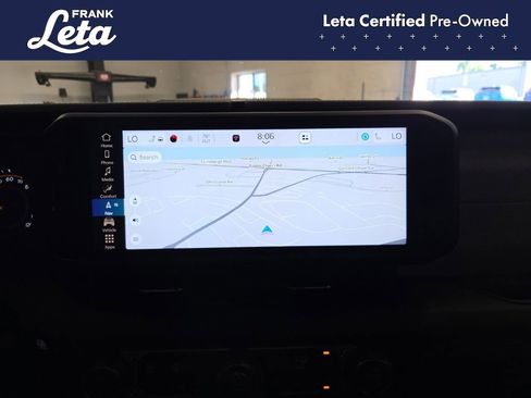 Used 2024 Jeep Wrangler Unlimited Sahara w/ Technology Group AWD/4WD image 10