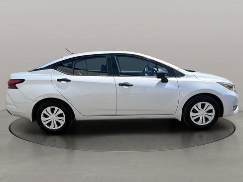 Used 2025 Nissan Versa S w/ Trunk Package FWD image 8