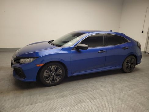 Used 2018 Honda Civic EX-L image 2
