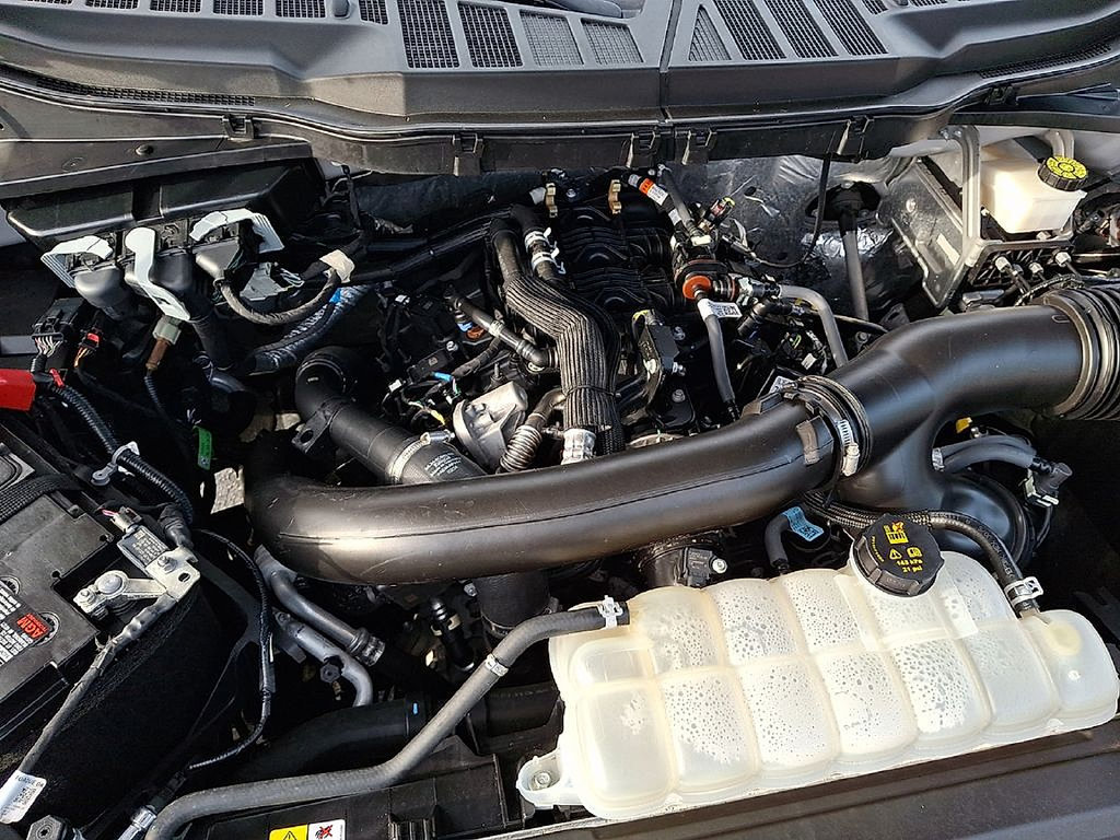 Used 2024 Ford F150 XLT AWD/4WD image 28