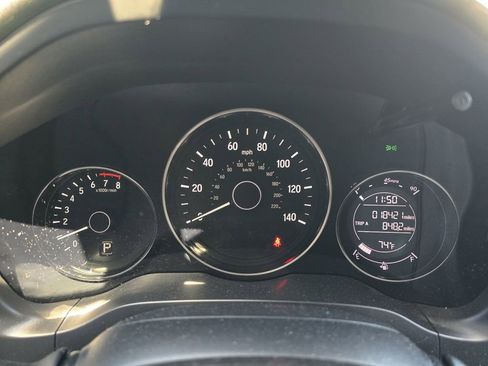 Used 2020 Honda HR-V LX image 17