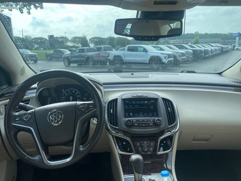 Used 2016 Buick LaCrosse Leather w/ Experience Buick Package FWD image 5