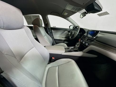 Used 2020 Honda Accord LX image 25
