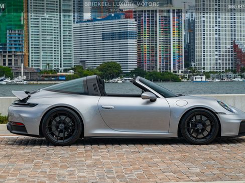 Used 2025 Porsche 911 Targa 4 GTS AWD/4WD image 11