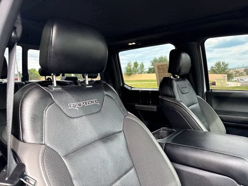 Used 2019 Ford F150 Raptor w/ Equipment Group 802A Luxury AWD/4WD image 31