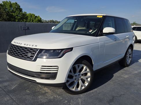 Used 2018 Land Rover Range Rover HSE image 1