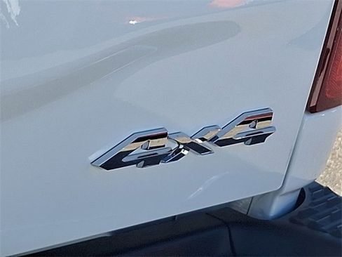 Used 2023 RAM 3500 Tradesman w/ Chrome Appearance Group image 33