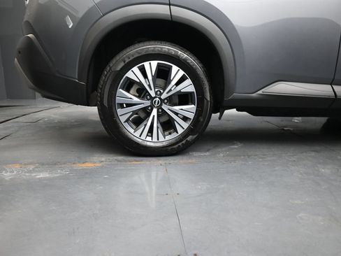 Used 2022 Nissan Rogue SV image 10