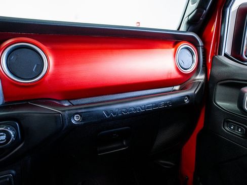 Used 2020 Jeep Wrangler Unlimited Rubicon w/ Dual Top Group image 51