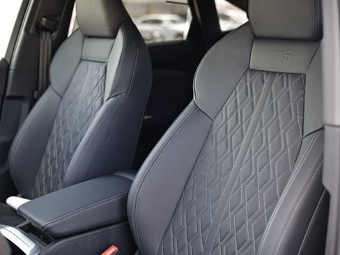 New 2026 Audi SQ5 Premium Plus image 22