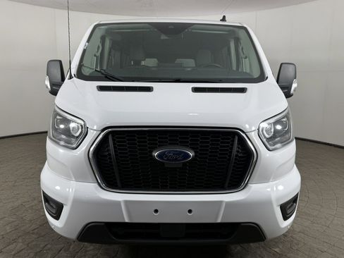 Used 2023 Ford Transit 350 XLT RWD image 2