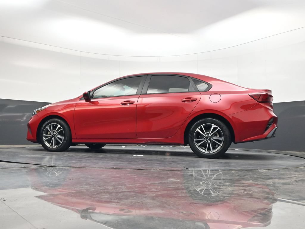Used 2023 Kia Forte LXS FWD image 29