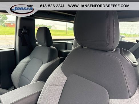 New 2025 Ford Bronco 2-Door image 8