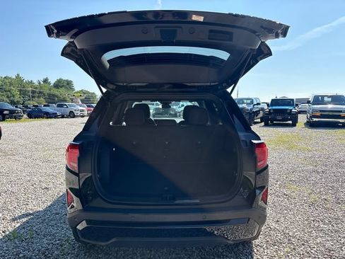 Certified 2025 GMC Terrain Elevation w/ Black Edition AWD/4WD image 13