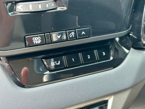 Used 2024 Lexus RX 350 w/ Convenience Package image 28