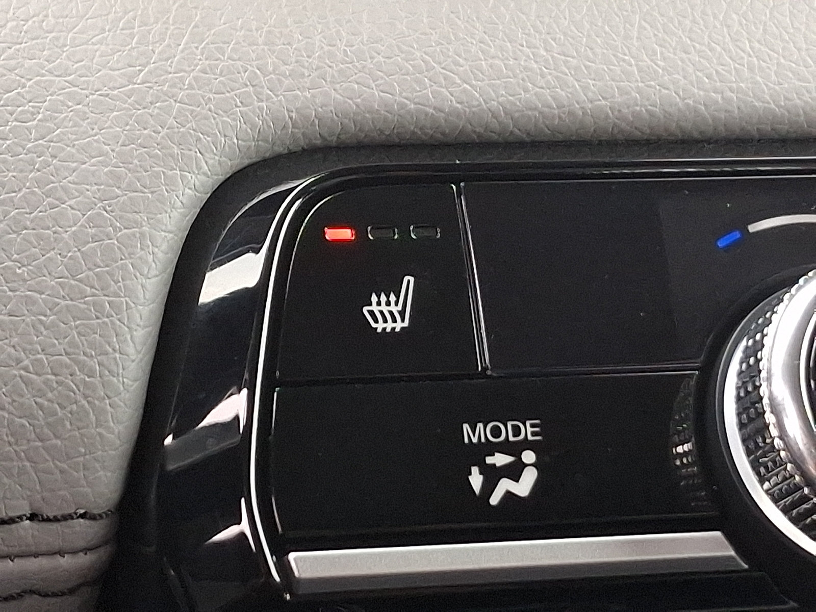 Used 2025 Honda Pilot EX-L image 23