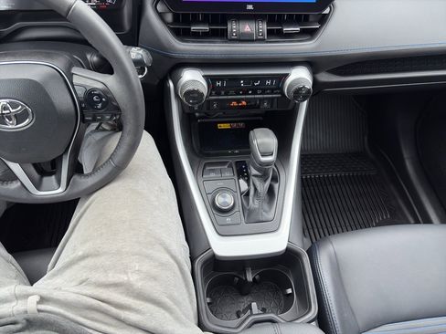 Used 2023 Toyota RAV4 XSE image 19