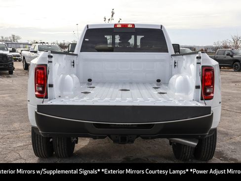 New 2026 RAM 3500 Tradesman image 15