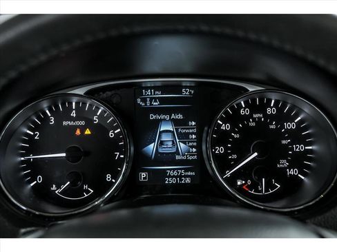 Used 2015 Nissan Rogue SL w/ SL Premium Package image 17