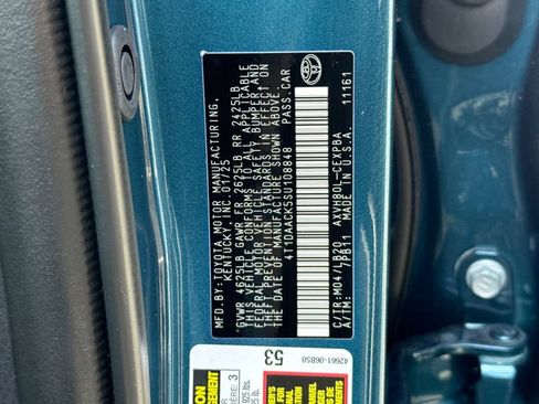 Used 2025 Toyota Camry XSE FWD image 40