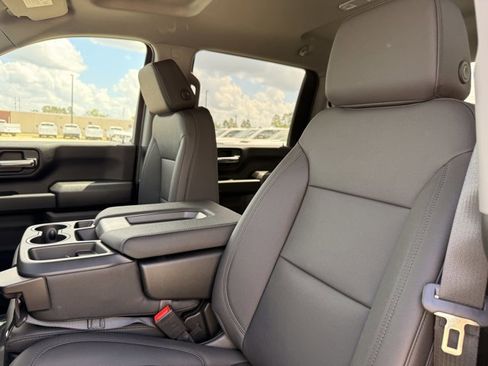 New 2026 GMC Sierra 2500 Pro image 12