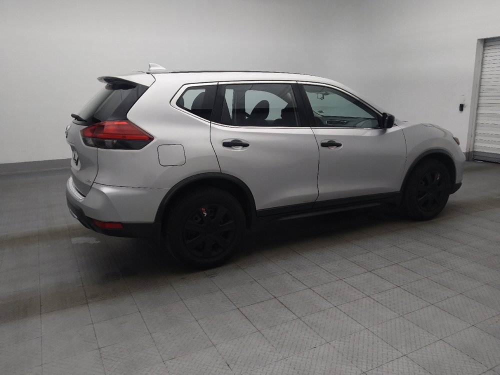 Used 2017 Nissan Rogue S AWD/4WD image 10