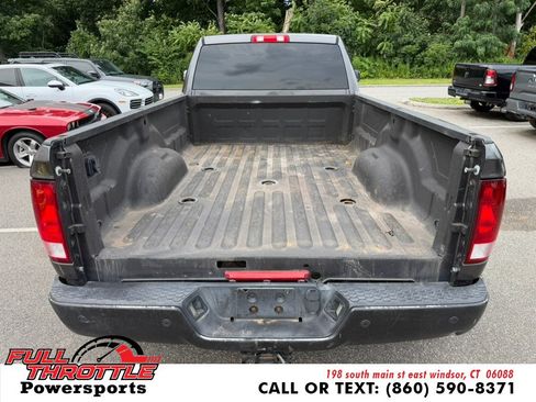 Used 2018 RAM 3500 Tradesman w/ Chrome Appearance Group AWD/4WD image 9