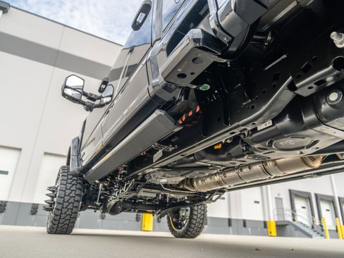 Used 2025 Ford F450 Platinum image 25