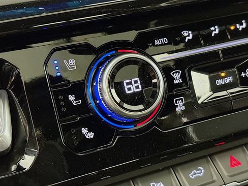 New 2026 GMC Sierra 2500 AT4X AWD/4WD image 20