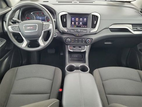 Certified 2024 GMC Terrain SLE image 11