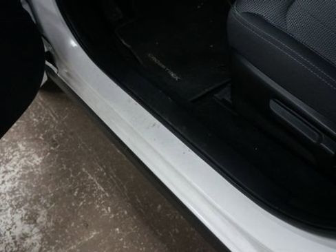 Used 2024 Subaru Crosstrek 2.0i Premium image 29