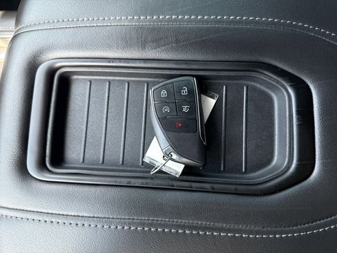 Used 2023 GMC Yukon XL SLE w/ Max Trailering Package image 26