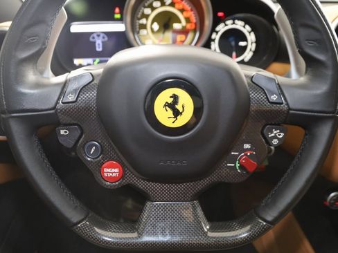 Used 2018 Ferrari California T image 65