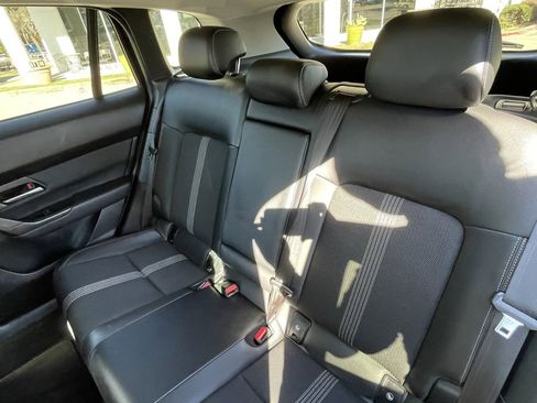 Used 2025 MAZDA CX-50 AWD 2.5 S w/ Preferred Package image 23