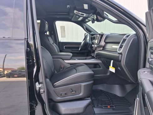 New 2026 RAM 2500 Laramie w/ Night Edition AWD/4WD image 25