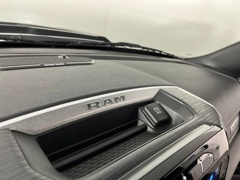 Used 2023 RAM 1500 Laramie AWD/4WD image 28