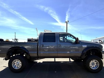 Used 2006 Ford F250 Lariat