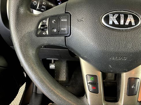 Used 2014 Kia Sportage LX FWD image 10