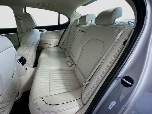 Certified 2026 Genesis G70 2.5T Prestige RWD image 17