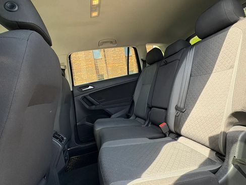 Used 2019 Volkswagen Tiguan S FWD image 23